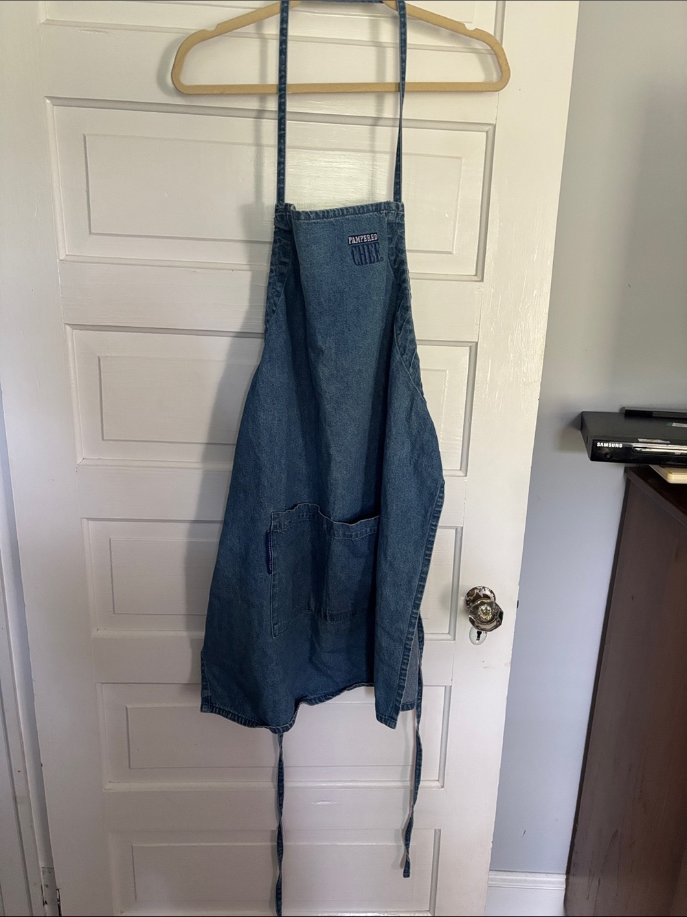 Vintage Pampered Chef Denim Kitchen Apron with Front Pocket - Blue